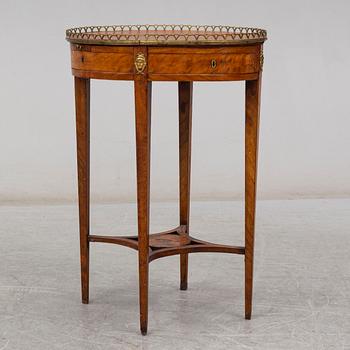 A late 18th century gustavian table.