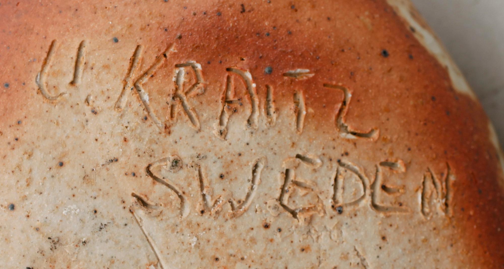 FIGUR, stengods, Ulla Kraitz, 1900-talets mitt, sign.