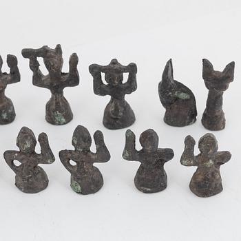 32 chess pieces, patinated bronze, second half of the 20th Century.