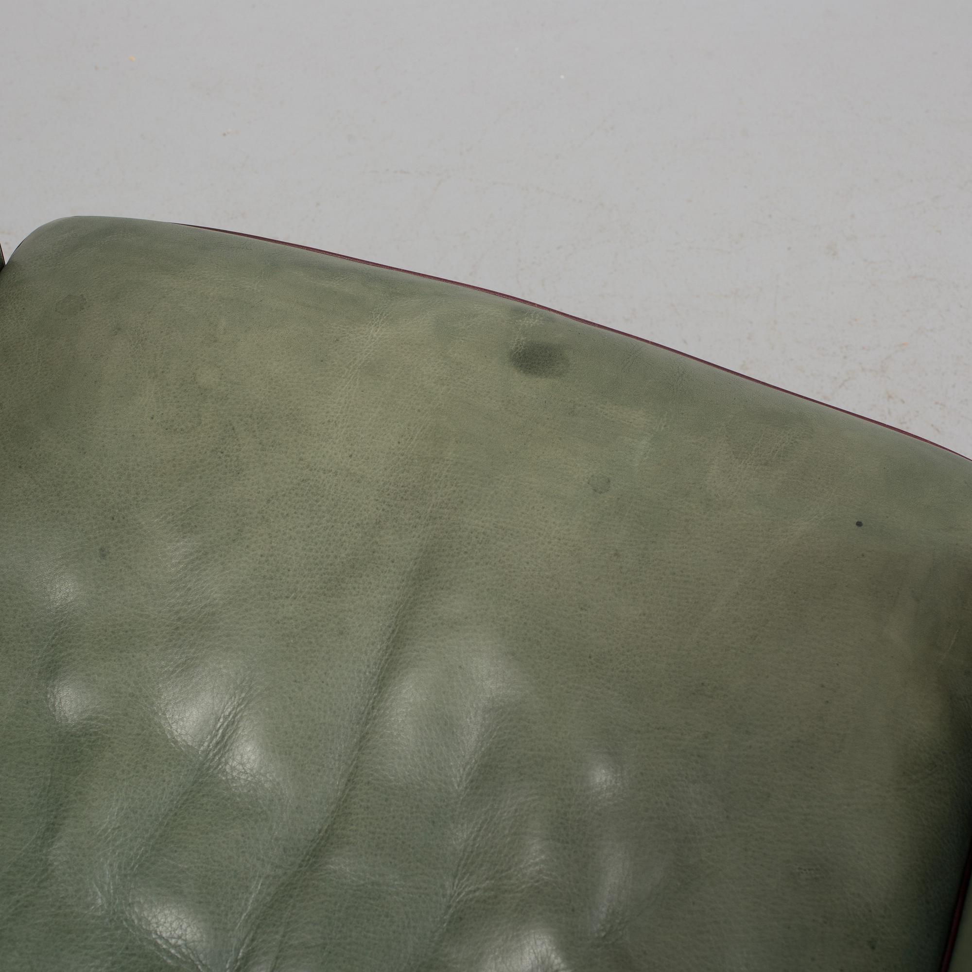 ANDREE PUTMAN, a sofa and easy chair, "Lotus", manufactured by de Sede of Switzerland, late 1900s.