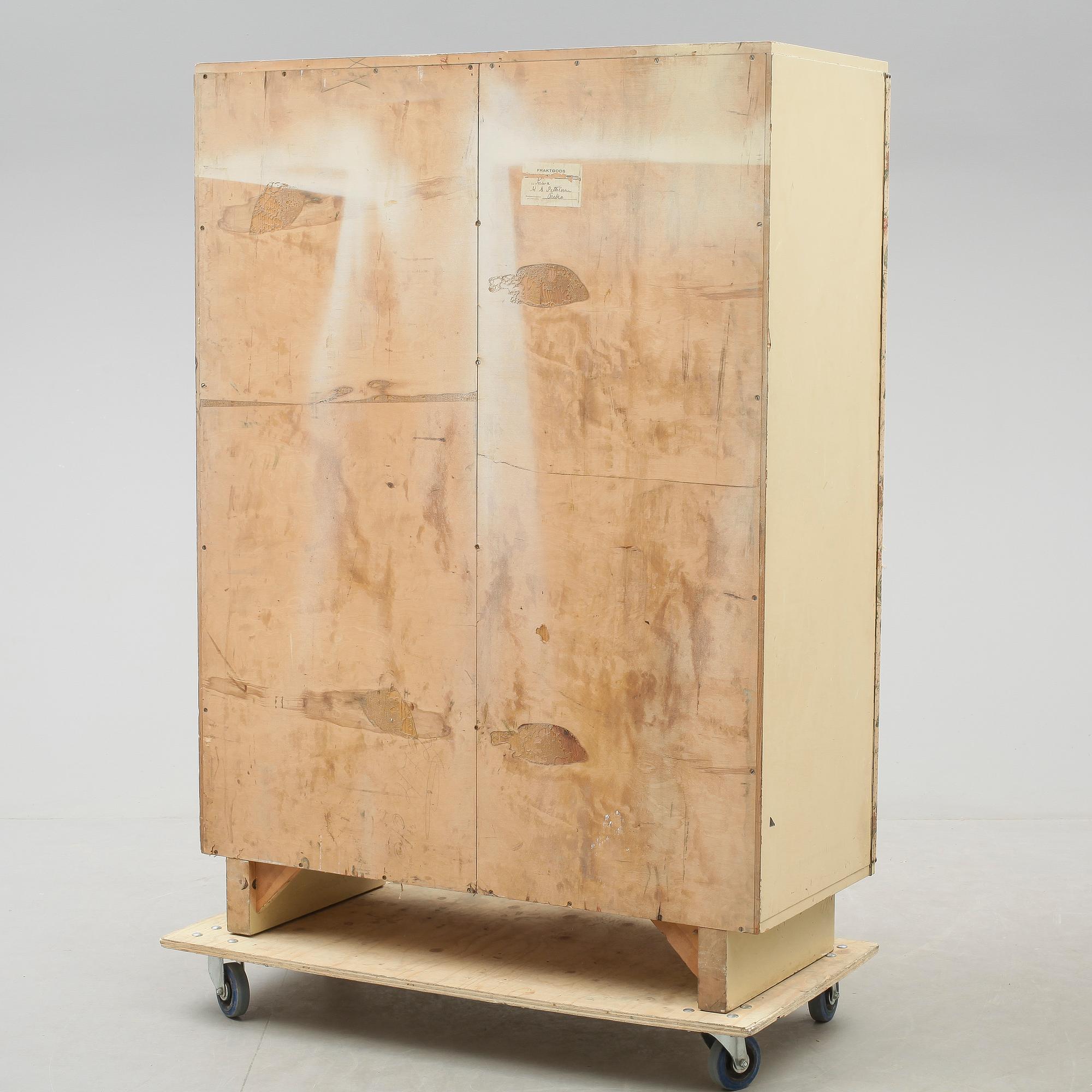 KLÄDSKÅP, funkis, 1930/40-tal.