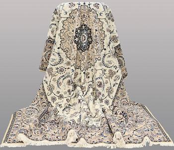 MATTA, Nain part silk, s.k 9LAA, ca 407 x 300 cm.