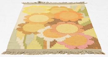 Ingegerd Silow, a flat weave rug, signed IS, c. 129 x 82 cm.