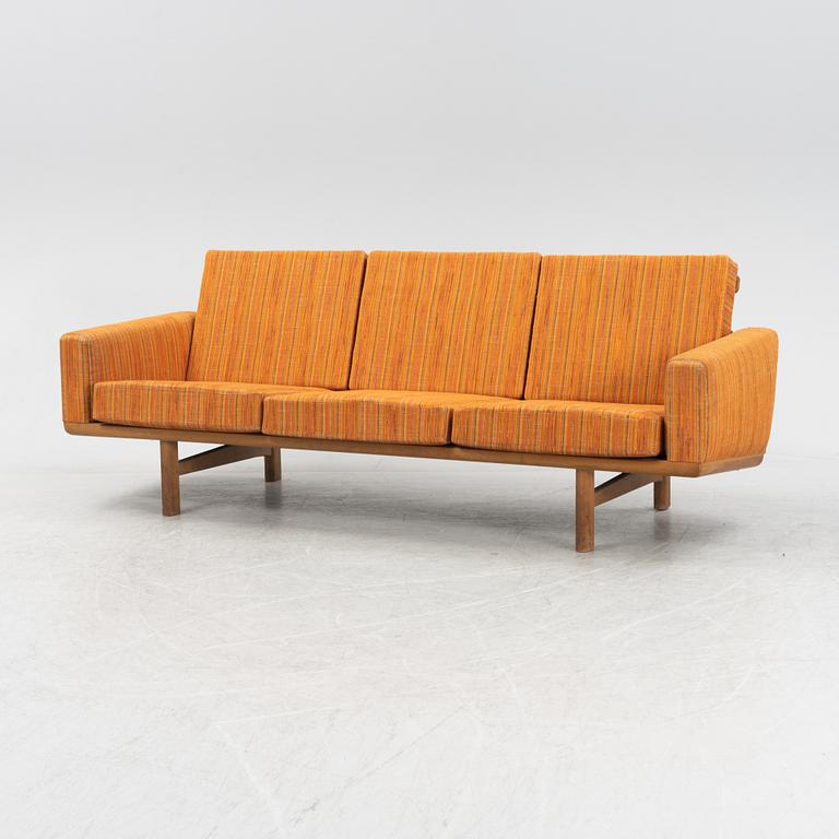 Hans J Wegner, soffa, modell "GE-236", Getama, Danmark.
