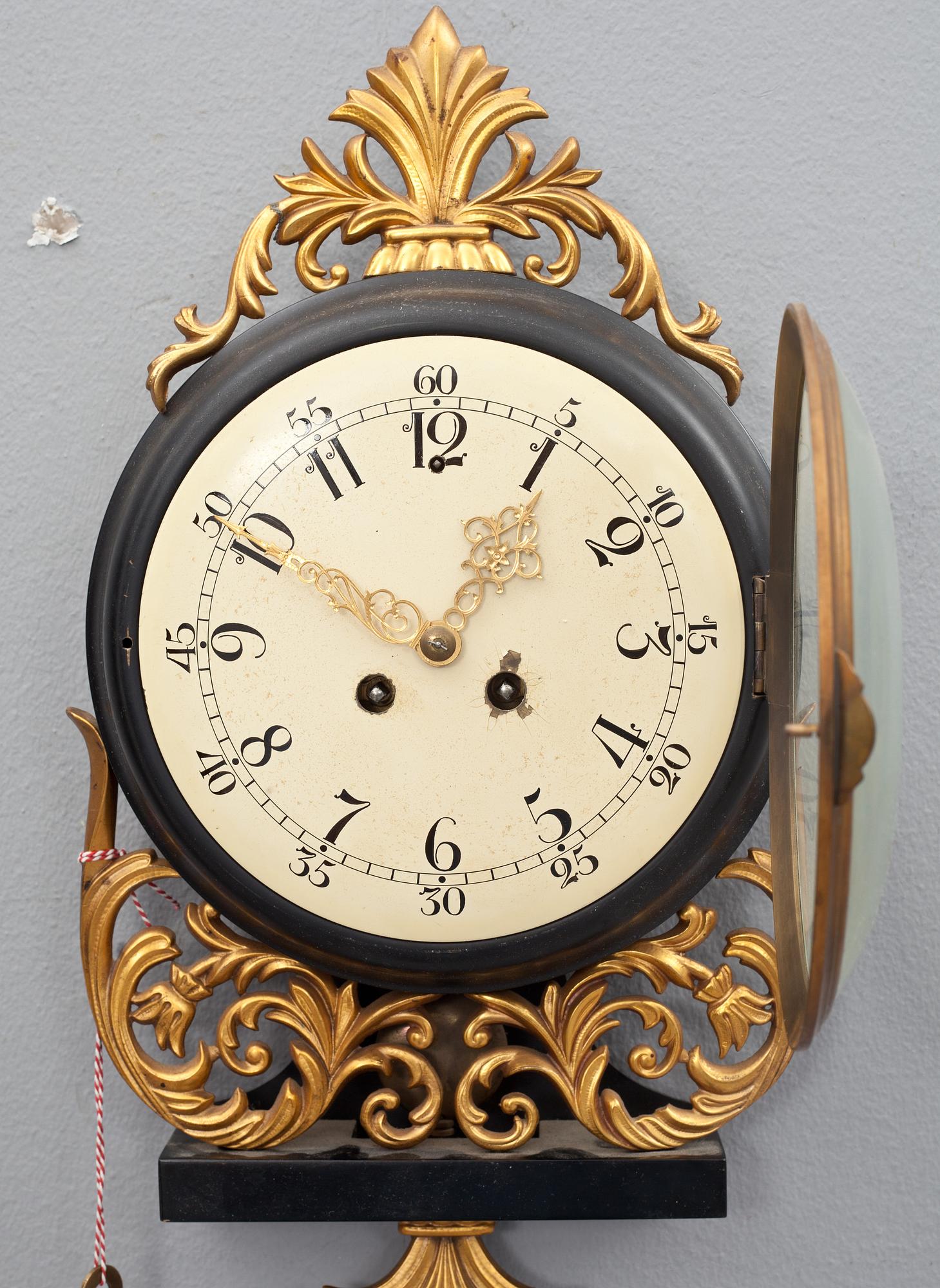 VÄGGPENDYL, 1900-tal.