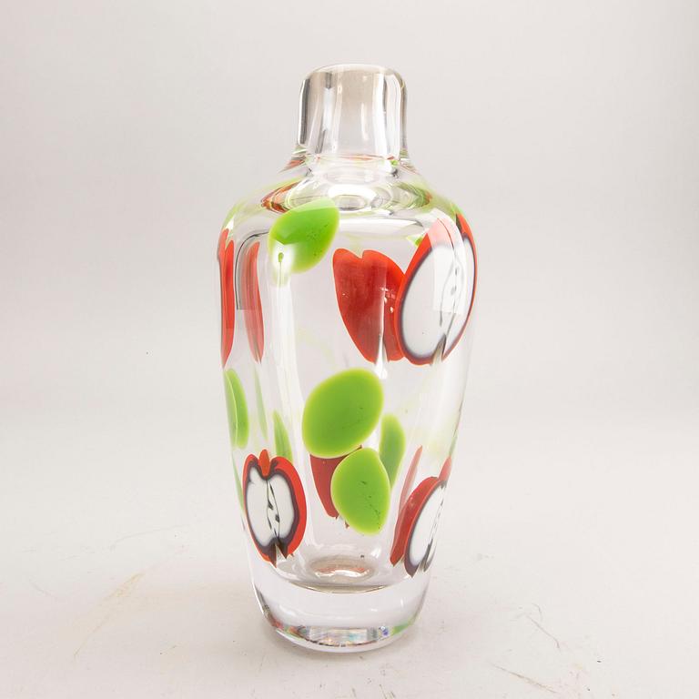 Elna Melusine Jolom, a signed and dated glass vase 2014.