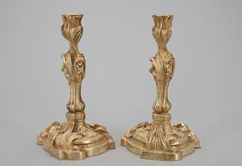 LJUSSTAKAR, förgylld brons, rokoko stil, möjligen Ryssland 1800-talets mitt.