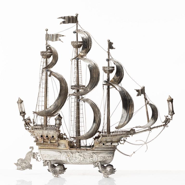 Fartyg, s.k. Nef, silver, sannolikt Tyskland omkring år 1900.