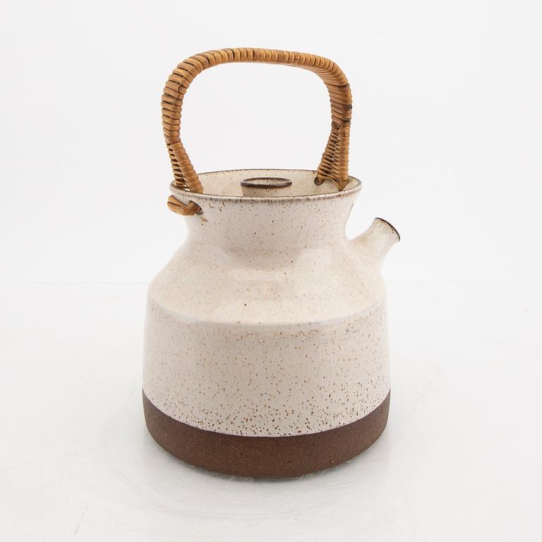 Signe Persson-Melin, tekanna glaserad keramik, signerad.