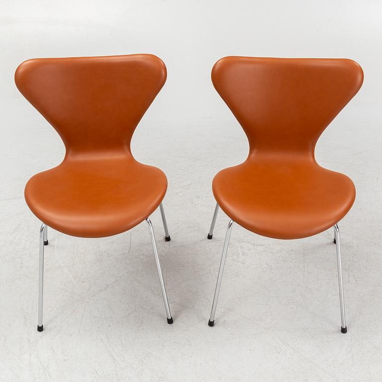 Arne Jacobsen, stolar 6 st "Sjuan" för Fritz Hansen, Danmark.