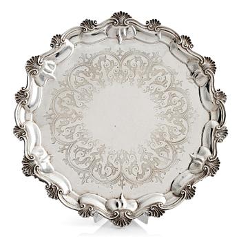 313. An English silver salver/dish, mark of Hands & Son, London 1859.