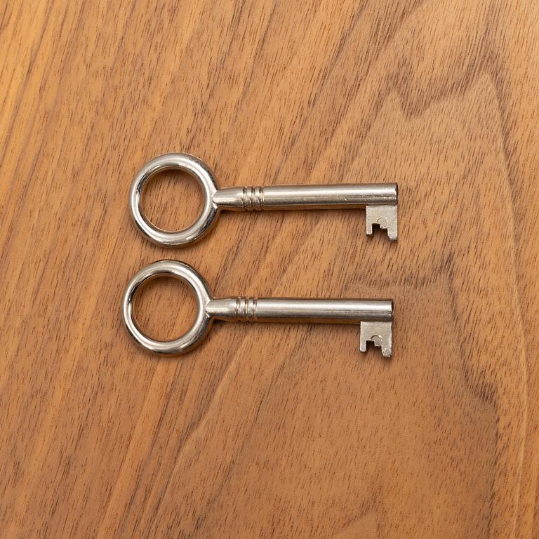 Hans Wegner, desk, model CH-110 "Director's Desk", Carl Hansen & Son, Denmark.