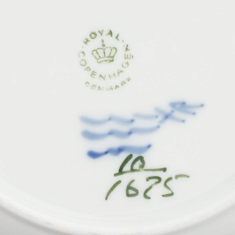 A 24 parts porcelaine coffee service, "Blå blomst", Royal Copenhagen.