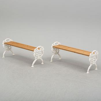 BÄNKAR, ett par, Melins, Anderstorp,  1900-talets slut.