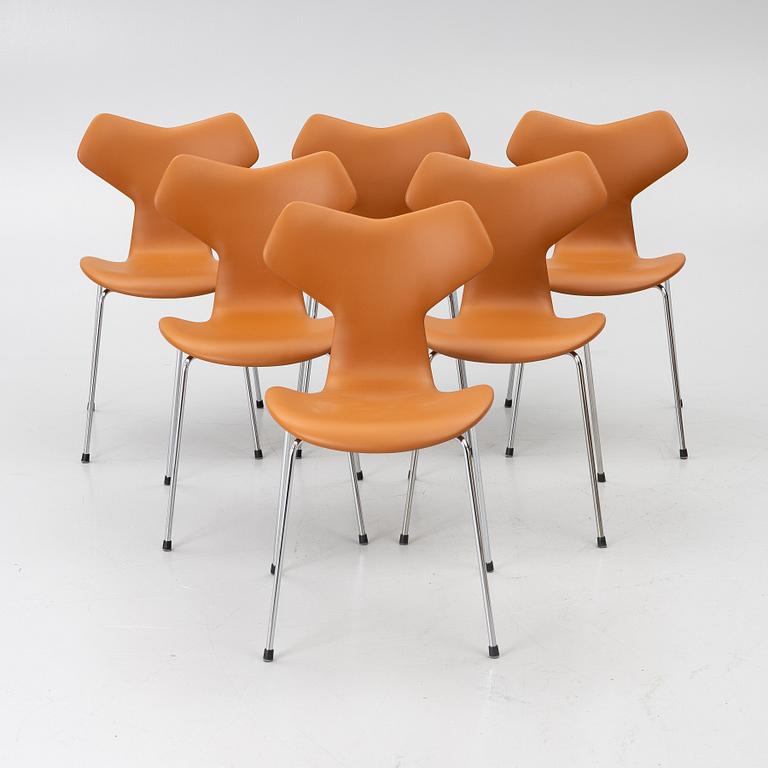 Arne Jacobsen, A set of six chairs, “Grand Prix”, Fritz Hansen.