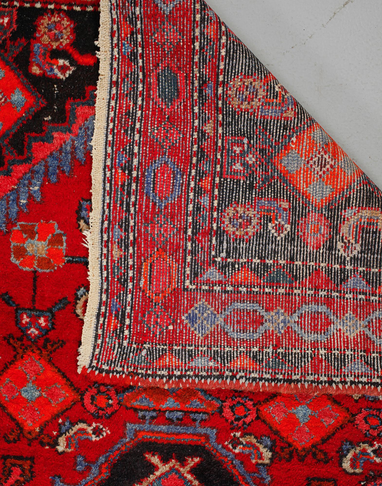 MATTA, Hamadan, old, ca 195 x 125 cm.