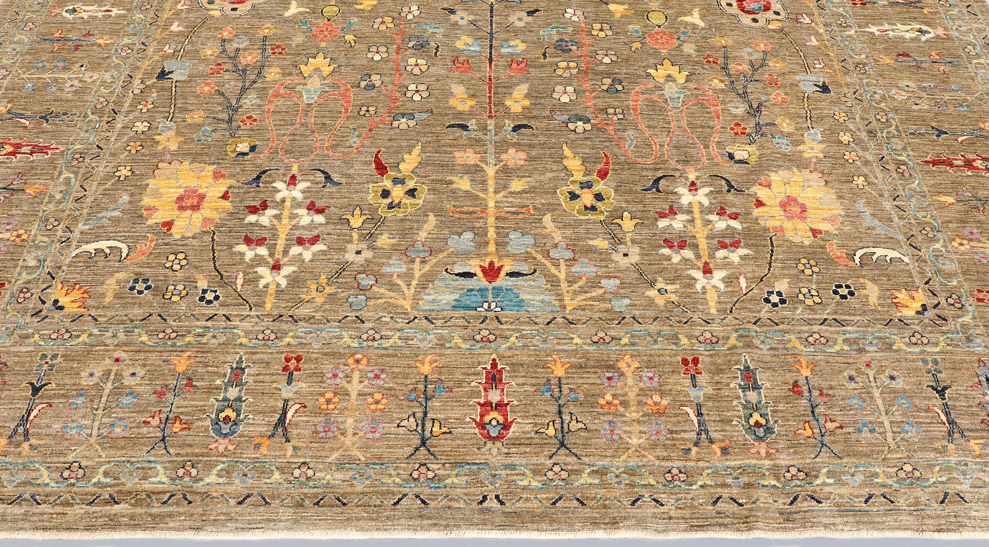 A carpet, Ziegler design, approx. 376 x 269 cm.