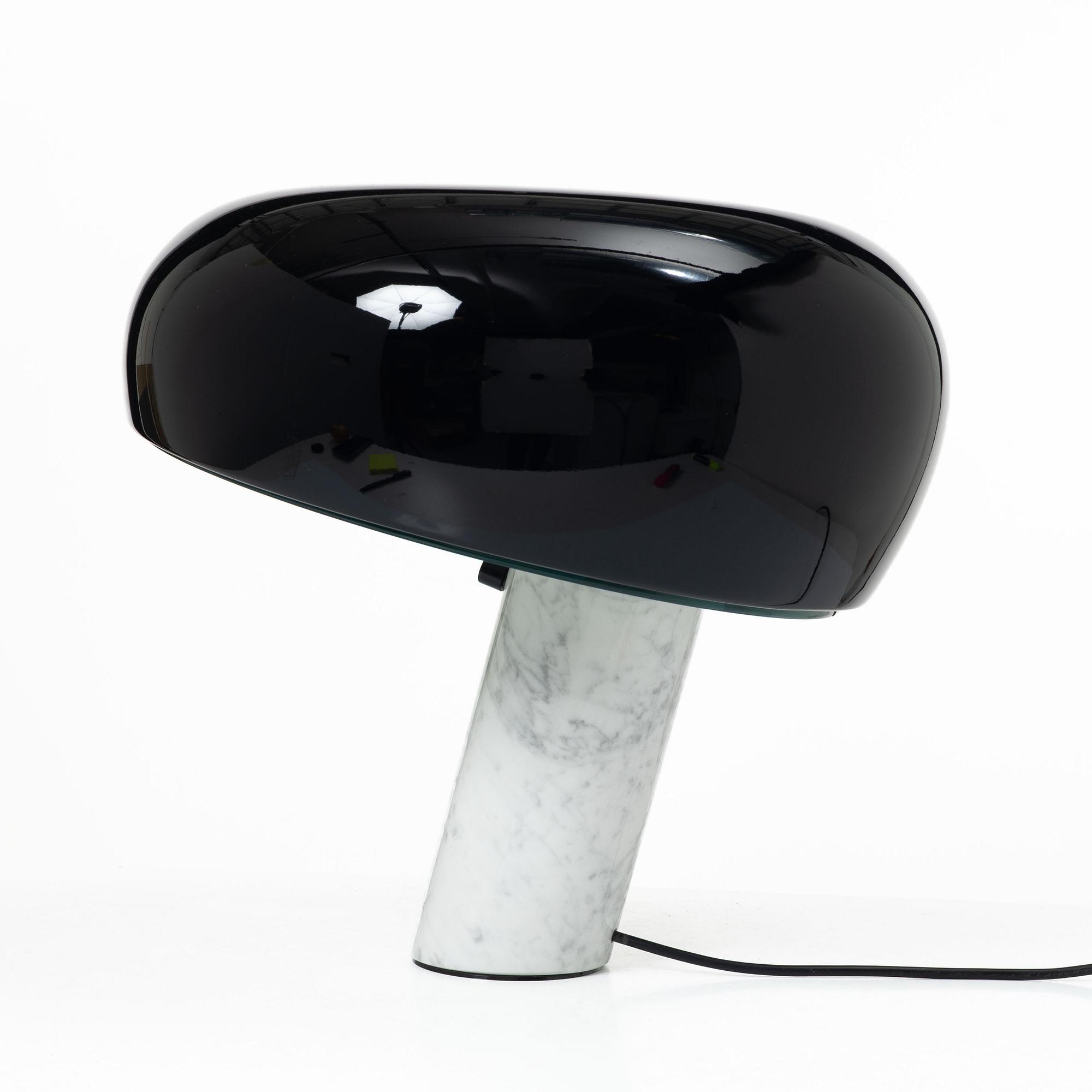 Achille & Pier Giacomo Castiglioni, A 'Snoopy' table lamp, Flos, Italy, 2000s.