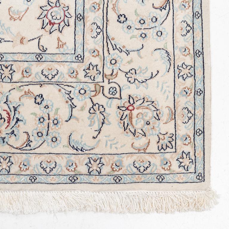 Matta, Nain, part silk, 1900-talets senare del, 293 x 198 cm.