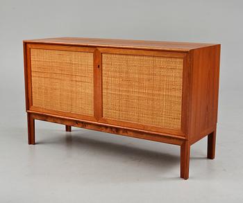 SIDEBOARD, Alf Svensson, Bjästa Snickerifabrik Sweden, 1900-talets andra hälft.