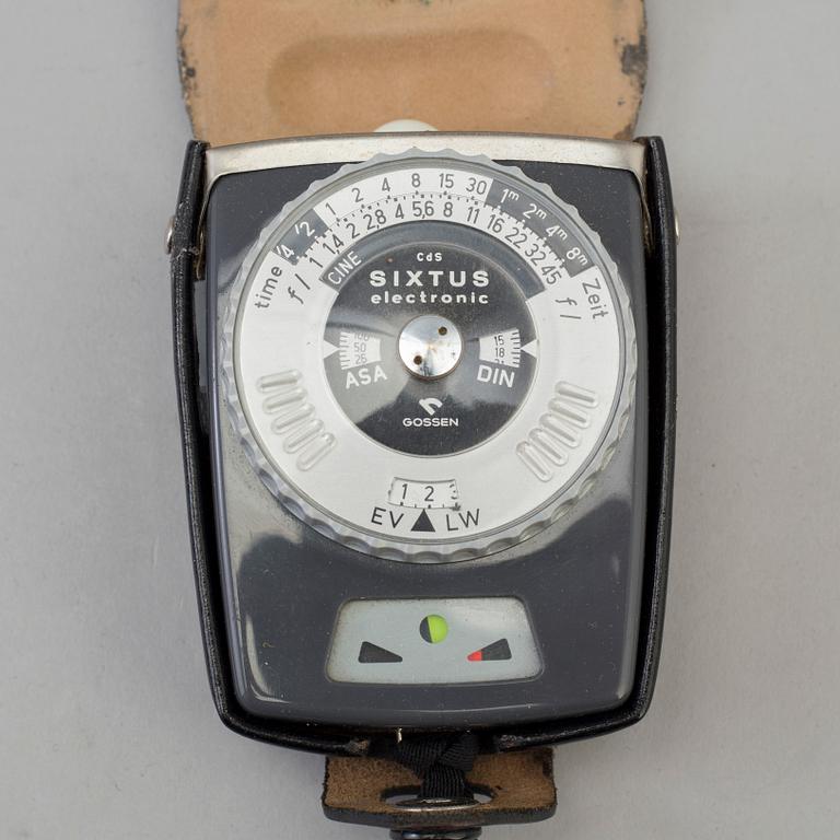 A Leica Leica IIIf no 527327 from 1951. With Elmar f=5 cm 1:3,5, Summarit f=5 cm 1:1,5 and more.