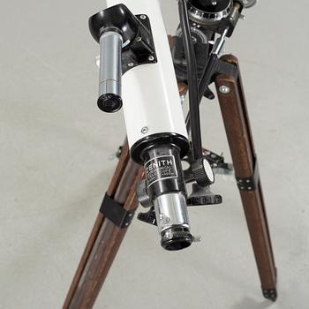 STJÄRNKIKARE / TELESKOP med STATIV, Zenith, 1900-tal.
