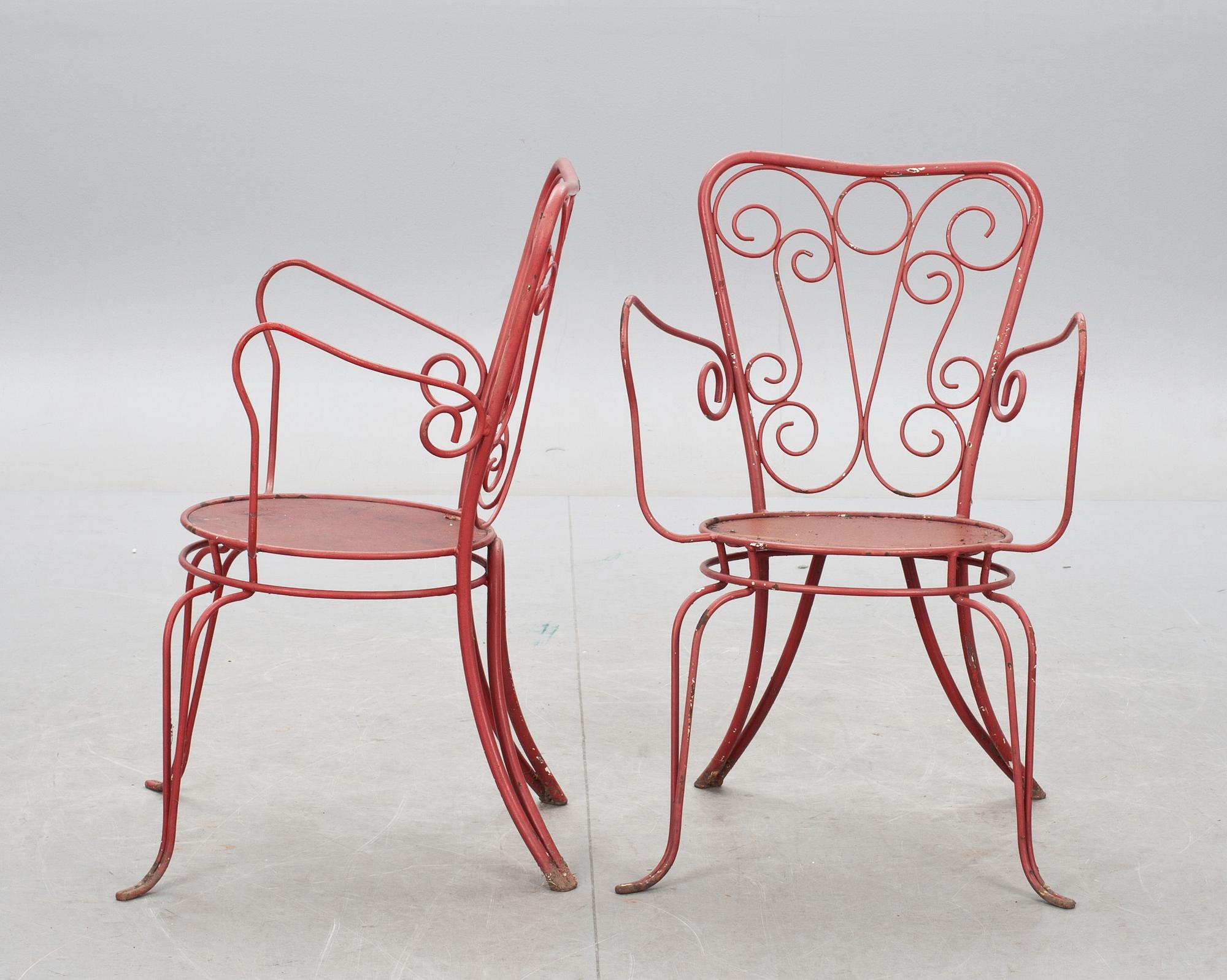 TRÄDGÅRDSMÖBLEMANG, 4+1. 1900-talets andra hälft, smidesjärn.