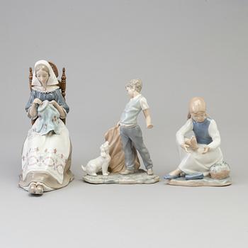 Three Lladro and Nao porcelain figurines, Spain, 1980/90s.