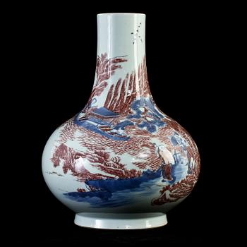 VAS, porslin, Kina, 1900-tal.