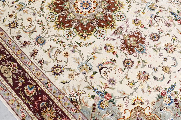 Matto, Tabriz, Part Silk, sk 50 Radj, ca 301 x 203 cm.