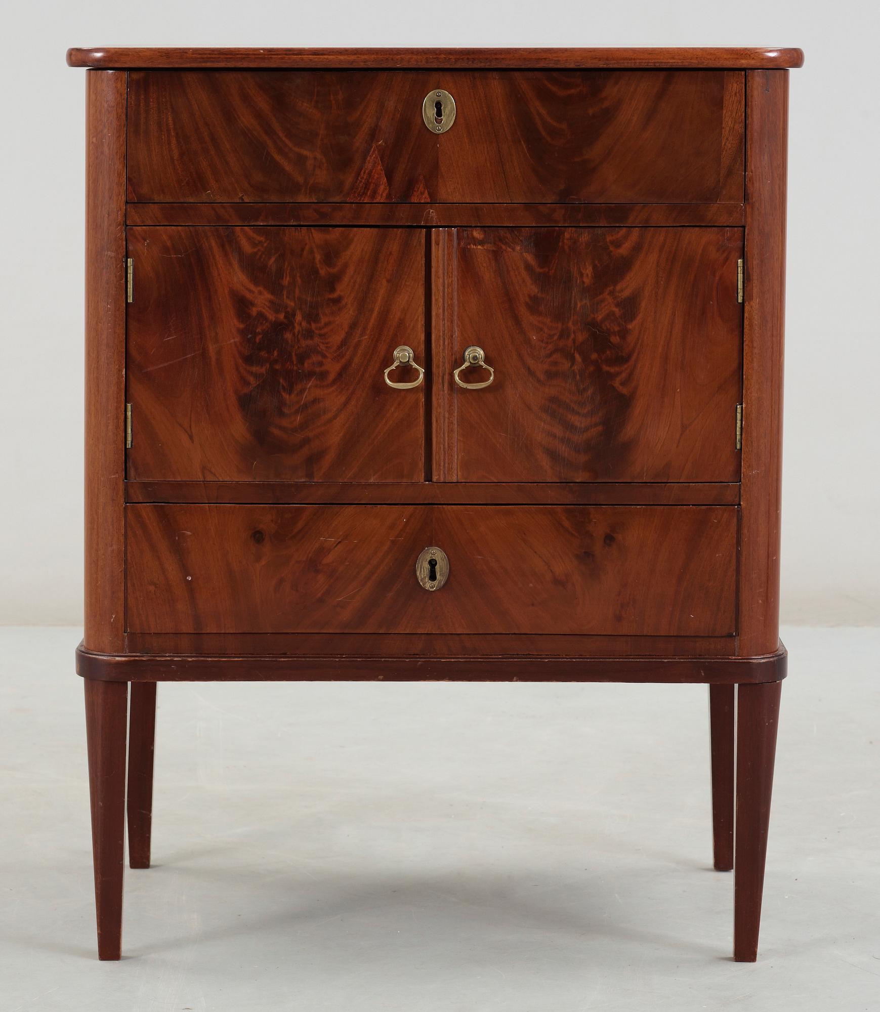 SKÅP, omkr 1800-talets mitt.