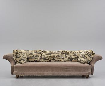 Josef Frank, soffa, "Liljevalchssoffan", Firma Svenskt Tenn, sannolikt 1940-tal.