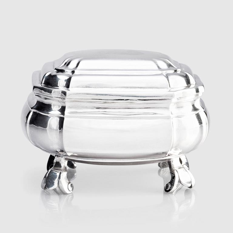An Estonian 18th century silver sugar-casket, mark of Christian Friedrich Hannemann, Dorpat (1749-1772).