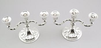 KANDELABRAR, 1 par, silver, Norge, 1900-talets första hälft.