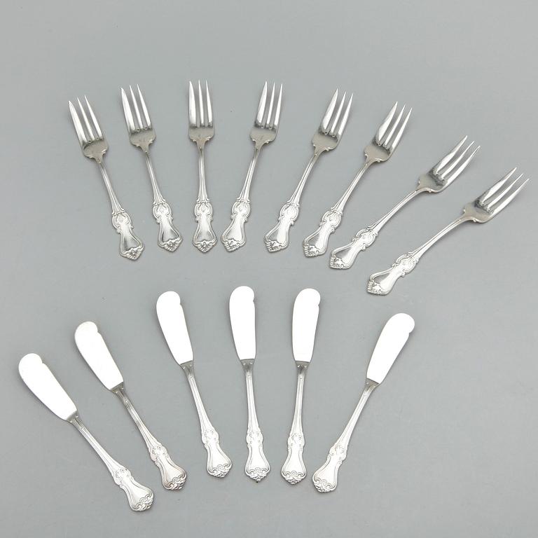 BESTICKSERVISDELAR, 14 st, silver, "Olga", bland annat GAB, Stockholm, 1972. Vikt ca 346g.