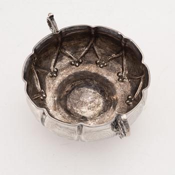 Petter Lindbom, brännvinsskål, silver, senbarock, Kalmar 1763.