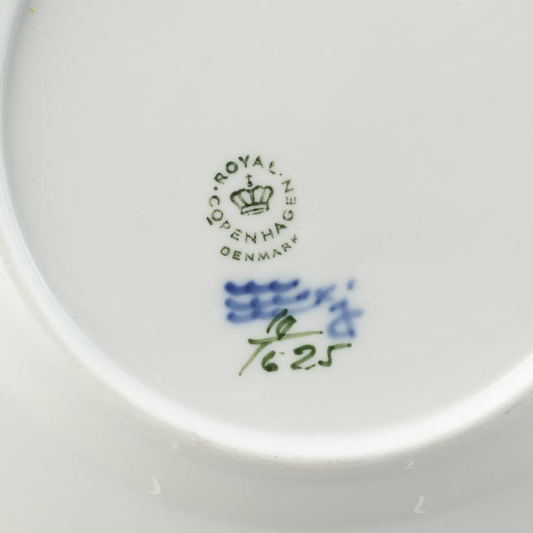 Matservis, Blå Blomster, 123 delar. Royal Copenhagen, Danmark.