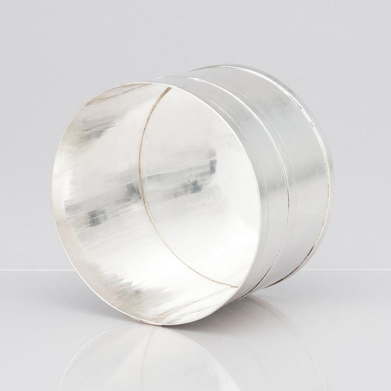 Birger Haglund, a sterling silver bowl, Stockholm 1984.