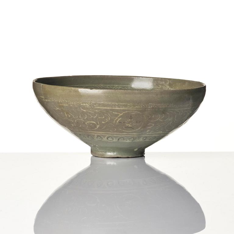 Two inlaid celadon stoneware bowls, Korea, Goryeo dynasty (13th century).