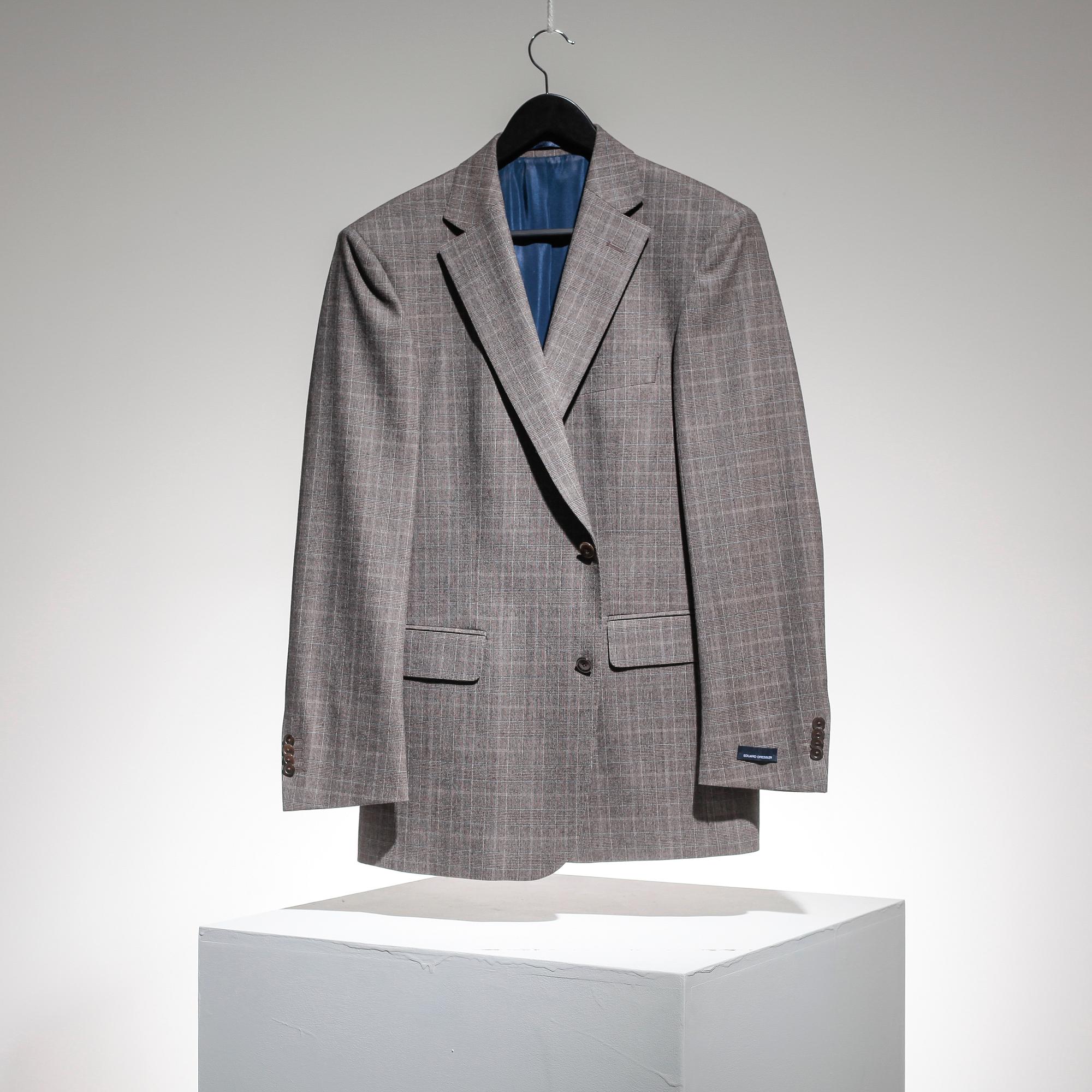 SUIT, Eduard Dressler, size 50.