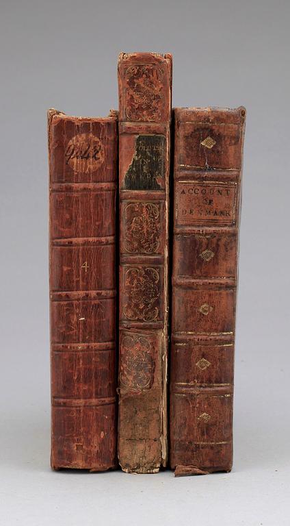 BÖCKER, 3 st, bla "An Account of Denmark as it was in the Year 1692", Robert Molesworth, London 1738.