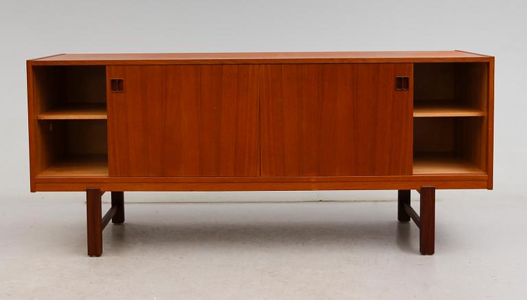 SIDEBOARD, 1900-talets andra hälft.