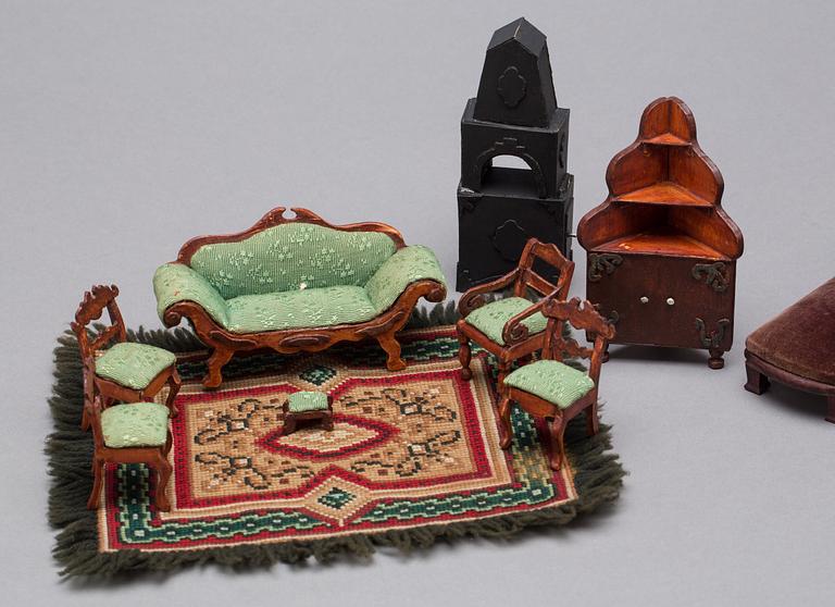 PARTI DOCKSKÅPSMÖBLER, 1800/1900-TAL.