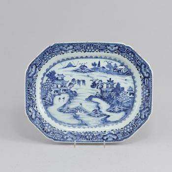 STEKFAT, porslin, Kina 1700-tal,
