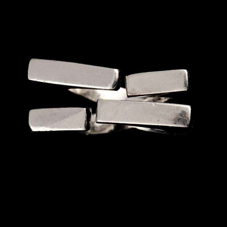 RING, sterlingsilver, 1900-talets andra hälft.  Vikt 17 g.