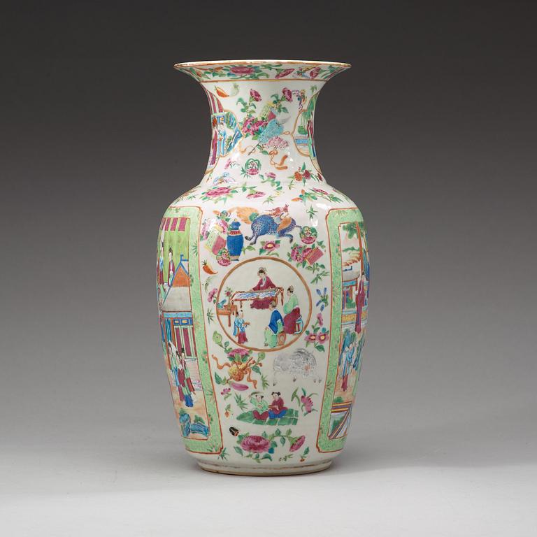 A famille rose Canton vase, Qing dynasty, 19th Century.