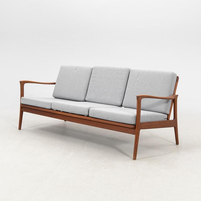 Carl-Erik Johansson, sofa and armchair, "Böja", Bejra furniture, mid-1960s.