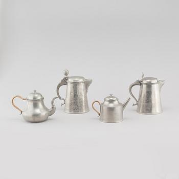 Two tankards and two pots in pewter, i a by Pehr Henrik Lundén in Lidköping, 19th century.