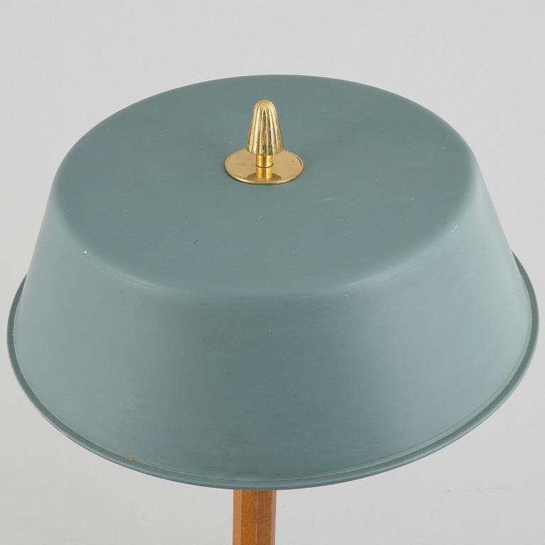 Bertil Brisborg, a table lamp, model "32038", Nordiska Kompaniet, 1940s-50s.