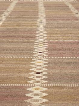 CARPET. "Salerno grå med enkel bård" ("Kristianstad"). Flat weave. 465 x 360 cm. Signed AB MMF BN.